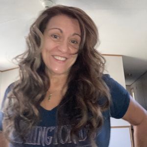 Meet your Posher, Debra